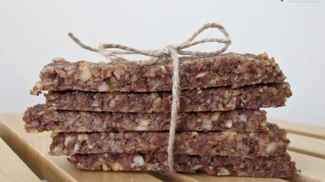 Cashew and Cacao Energy Bars