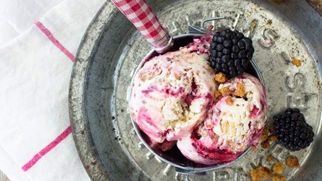 Blackberry-Swirled Cheesecake Ice Cream
