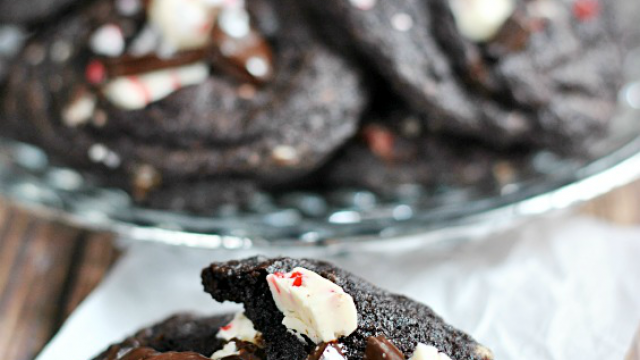 Chocolate Crinkle Candy Cane Kiss Cookies - Something Swanky